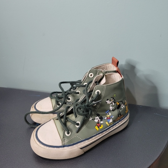 Zara Shoes Disney X Zara Mickey Mouse And Friends Hi Top Sneakers Size 29 Poshmark